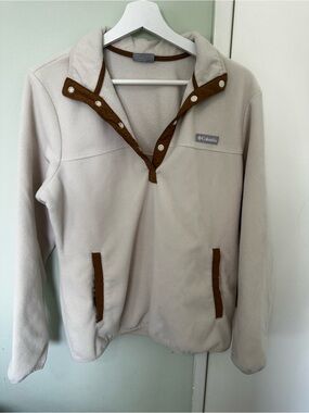 Columbia Cream Fleece Pullover with Brown Snap-Trim
